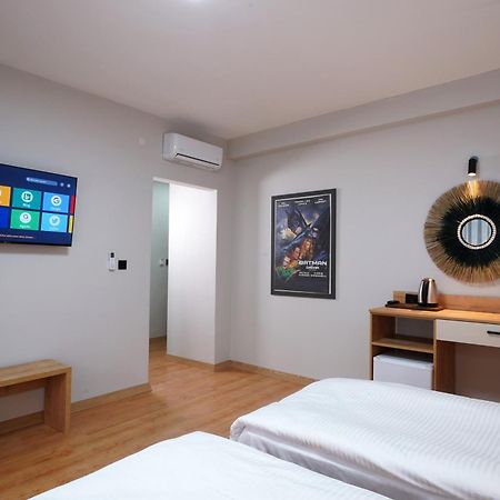 Meet Istanbul Hotel Kadikoy Exteriör bild