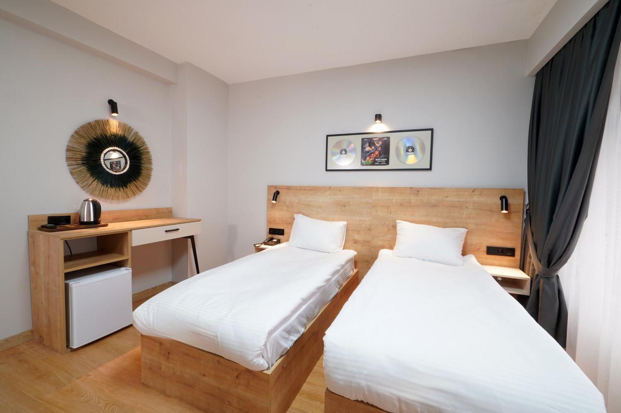 Meet Istanbul Hotel Kadikoy Exteriör bild